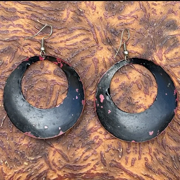 Artisan Painted (Laquered?) Ethnic Earrings Mexican? Floral Butterflies Monarchs - Picture 4 of 7